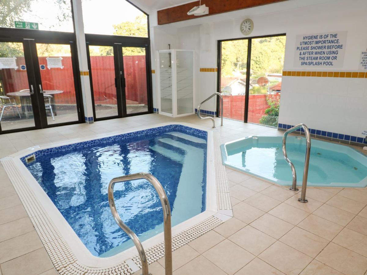 Surfers Retreat Villa Falmouth Ngoại thất bức ảnh