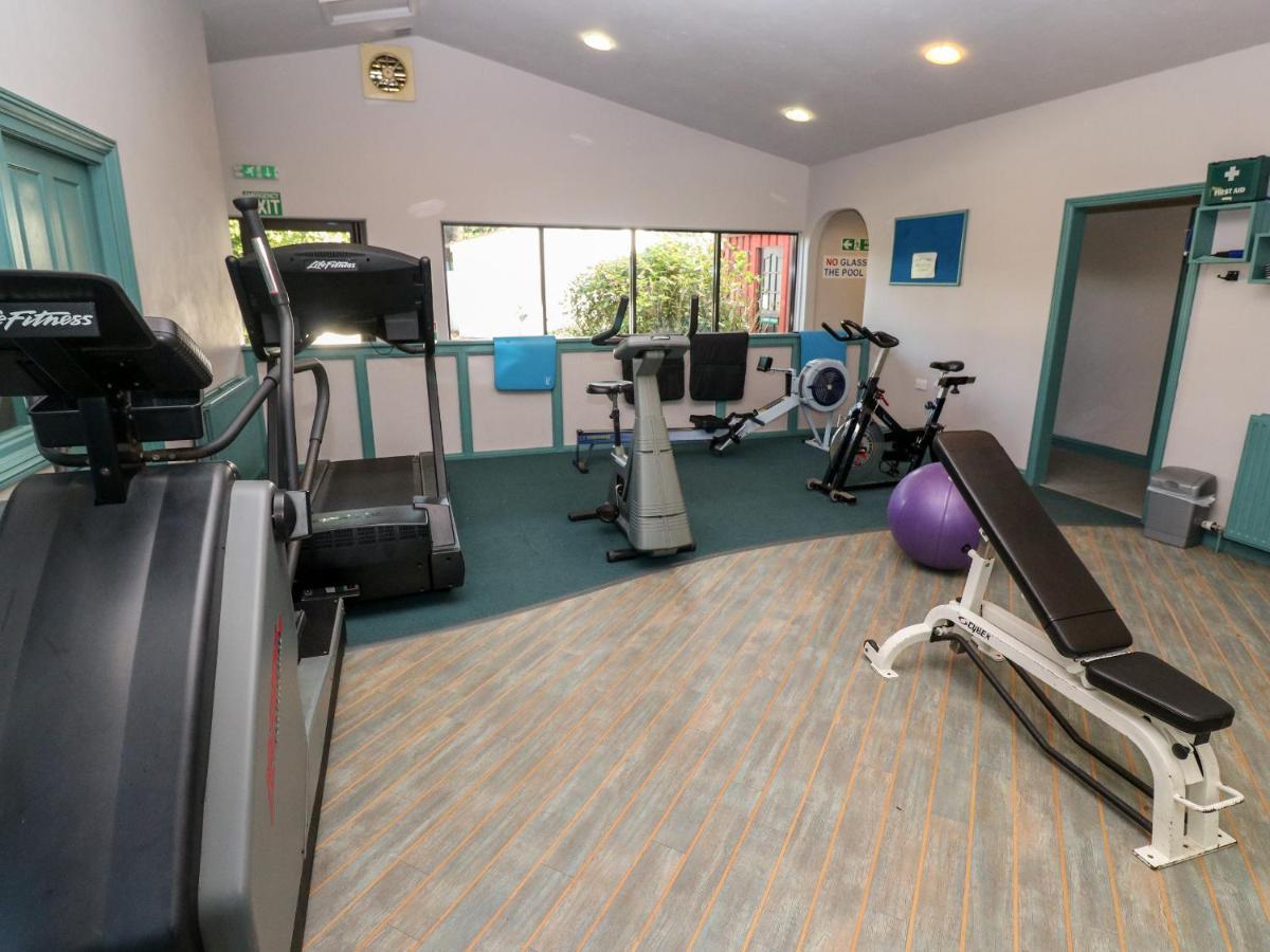 Surfers Retreat Villa Falmouth Ngoại thất bức ảnh